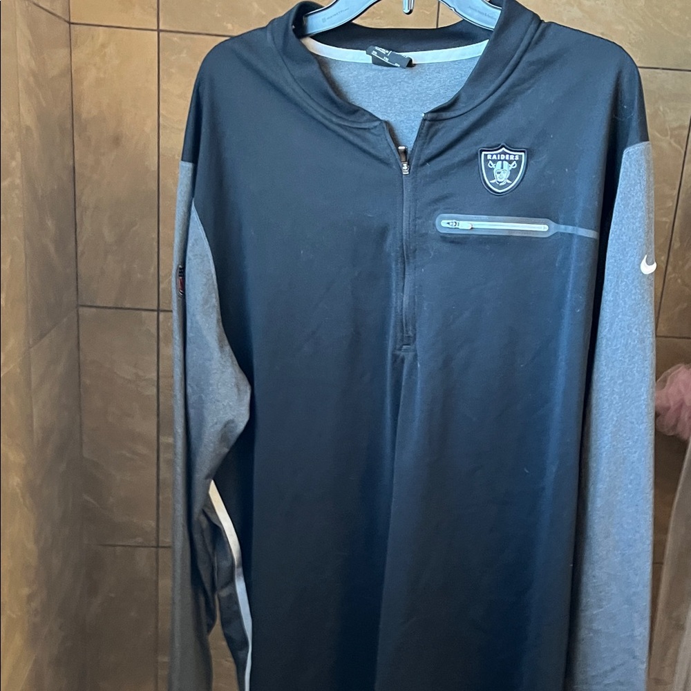 Nike Raiders Black and Gray Lightweight Half-Zip Jacket